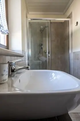 Dört Kişilik Oda, Bahçe Manzaralı