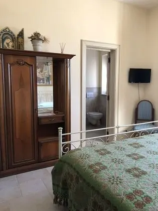 Tek Büyük Yataklı Oda, Bahçe Manzaralı
