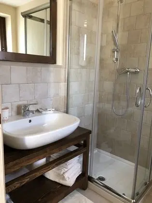 Tek Büyük Yataklı Oda, Bahçe Manzaralı