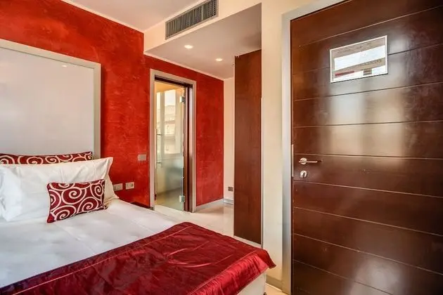 Standard Tek Büyük veya İki Ayrı Yataklı Oda