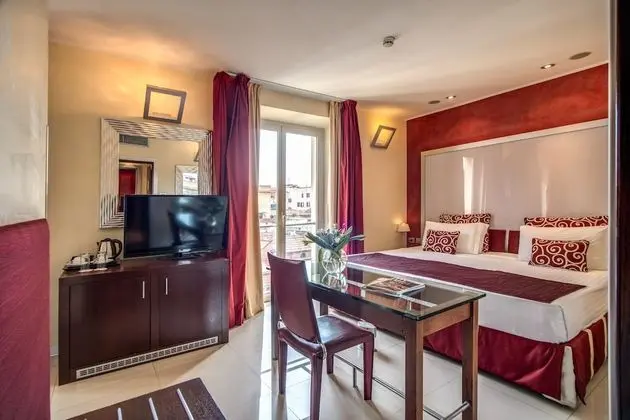 Standard Tek Büyük veya İki Ayrı Yataklı Oda