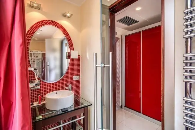 Standard Tek Büyük veya İki Ayrı Yataklı Oda