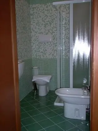 Standard Büyük Yataklı Tek Kişilik Oda