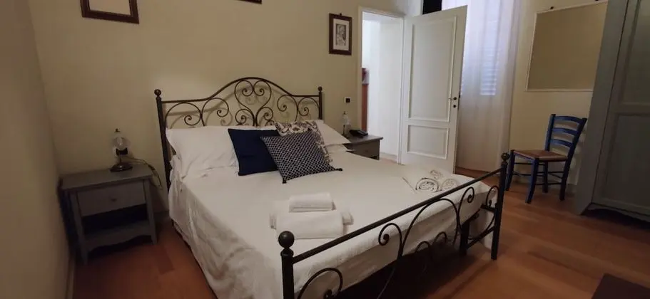 Panoramic Süit, Teras (Leonardo)