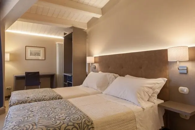 Superior Tek Büyük veya İki Ayrı Yataklı Oda, Balkon