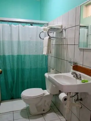 Standard Dört Kişilik Oda, 2 Çift Kişilik Yatak, Özel Banyo, Ek Bina