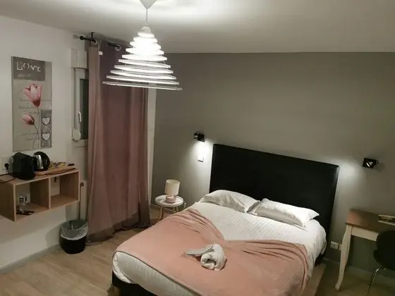 Superior Tek Büyük Yataklı Oda