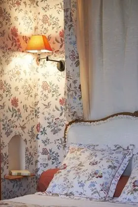 Tek Büyük Yataklı Oda, 1 Büyük (Queen) Boy Yatak, Sigara İçilmez, Bahçe Manzaralı