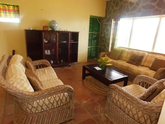 Traditional Kır Evi