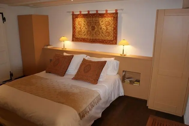 Comfort Tek Büyük Yataklı Oda (Bergamote)