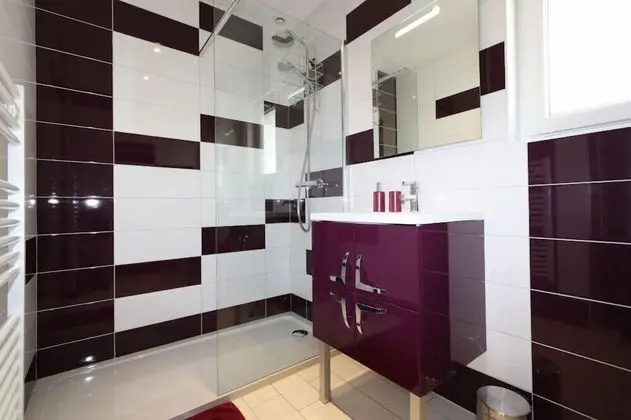 Superior Tek Büyük Yataklı Oda (Mezzanine and sofabed)