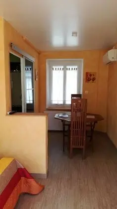 Deluxe Tek Büyük Yataklı Oda, Banyolu/Duşlu, Bahçe Manzaralı (Iguana)