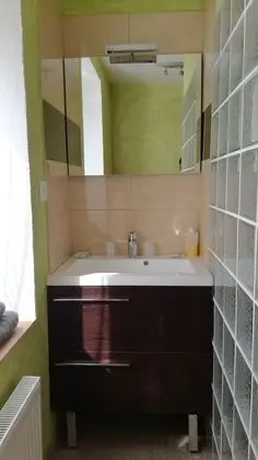 Deluxe Tek Büyük Yataklı Oda, Banyolu/Duşlu, Bahçe Manzaralı (Iguana)