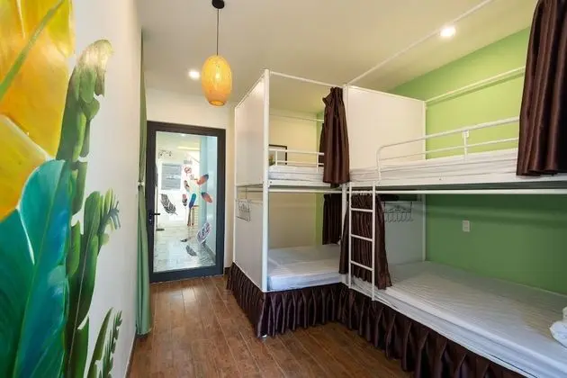 Standard Ortak Ranzalı Oda, Karma Ranzalı Oda (10-Bed)