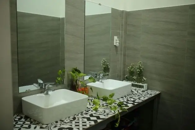Standard Ortak Ranzalı Oda, Karma Ranzalı Oda (10-Bed)