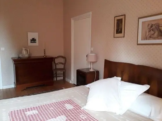 Classic Tek Büyük Yataklı Oda