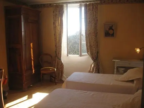 Classic Tek Büyük Yataklı Oda