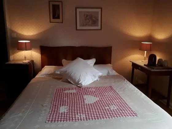 Classic Tek Büyük Yataklı Oda