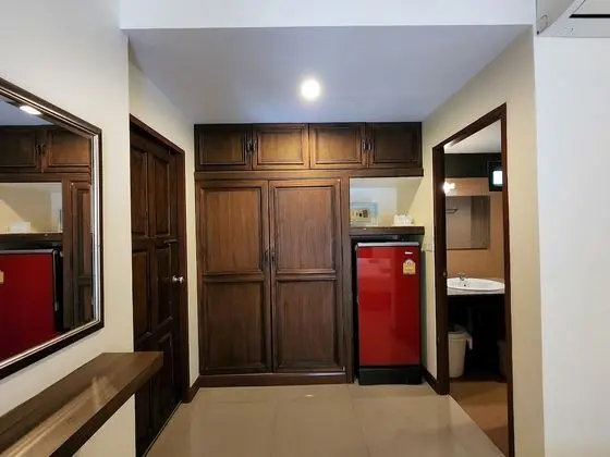 Bungalow 2 Bedroom no connecting door (4 Adults)