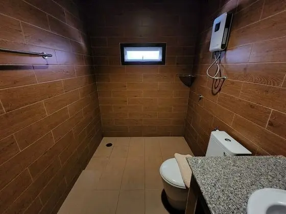 Bungalow 2 Bedrooms with Living Room (4 Adults)