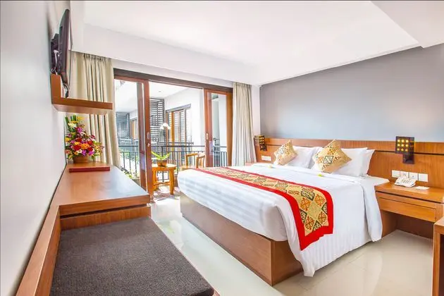1 Çift Kişilik Veya 2 Tek Kişilik Yatak Deluxe