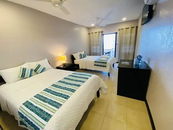 Comfort Tek Büyük Yataklı Oda