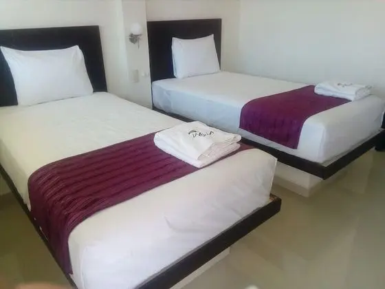 Tek Kişilik Oda, 2 Tek Kişilik Yatak