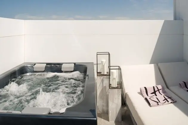 Deluxe Süit (4 adults)
