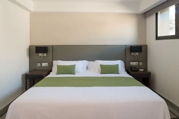 Junior Süit, Havuz Manzaralı (2 adults)