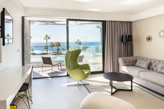 Süit (Excellence Atlantic, High Floor, 2 ad)