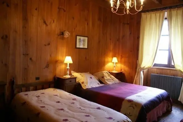 Tek Büyük Yataklı Oda (Fleurs Jaunes)