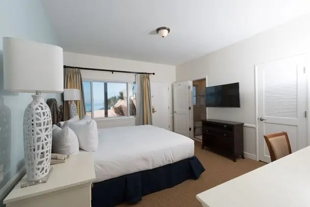 Süit, 1 Tek Kişilik Yatak, Mutfak, Okyanus Manzaralı (Beachfront 1 Bedroom Suite with Kitch)