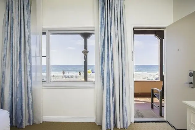 Süit, 3 Tek Kişilik Yatak, Mutfak, Okyanus Manzaralı (Beachfront 2 Bedroom Suite with Kitch)