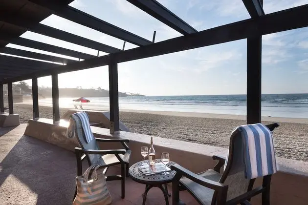 Süit, 3 Tek Kişilik Yatak, Mutfak, Okyanus Manzaralı (Beachfront 2 Bedroom Suite with Kitch)