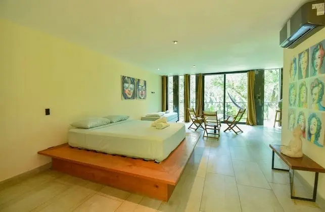 Triple Room overlooking the pool