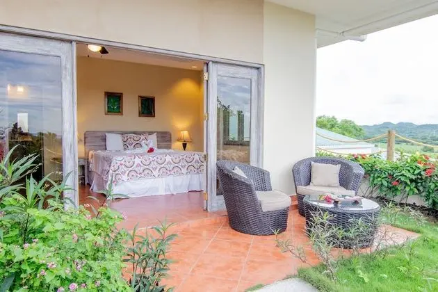 Deluxe Tek Büyük Yataklı Oda, 1 En Büyük (King) Boy Yatak, Bahçe Manzaralı