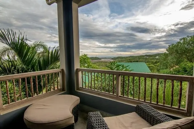 Deluxe Tek Büyük Yataklı Oda, 2 Büyük (Queen) Boy Yatak, Okyanus Manzaralı