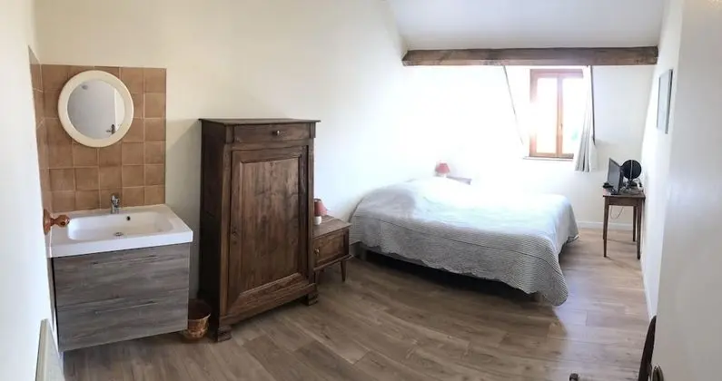 Standard Tek Büyük Yataklı Oda, Ortak Banyo
