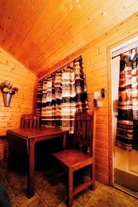 Deluxe Studio Cabin - Blue