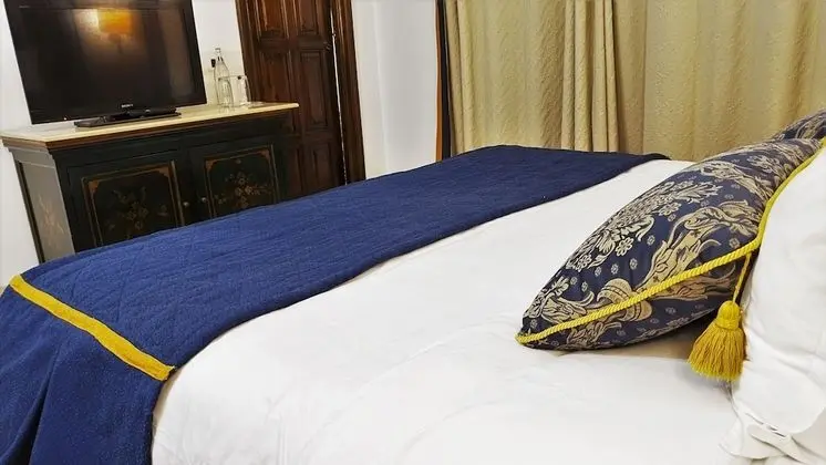 Standard Tek Büyük veya İki Ayrı Yataklı Oda, 1 Çift Kişilik veya 2 Tek Kişilik Yatak, Özel Banyo