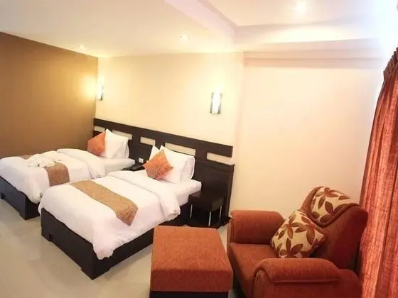 Deluxe Twin Room