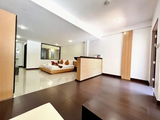 Grand Deluxe Double Room with Pool View