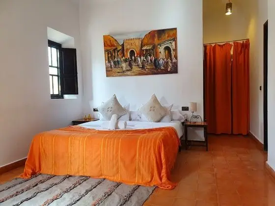 Family Oda, Havuz Manzaralı