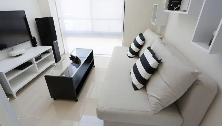 Premium Çatı Katı (Loft), Sigara İçilmez, Küçük Mutfak (SORA)
