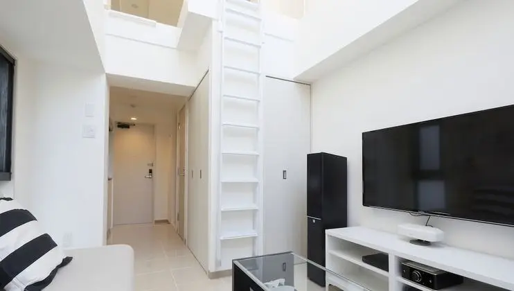 Premium Çatı Katı (Loft), Sigara İçilmez, Küçük Mutfak (SORA)