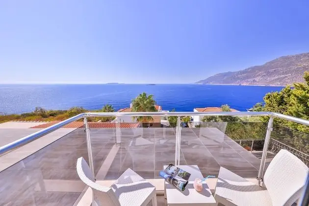 Honeymoon Oda, Jakuzi, Deniz Manzaralı