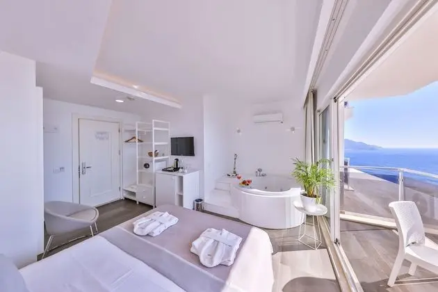 Honeymoon Oda, Jakuzi, Deniz Manzaralı