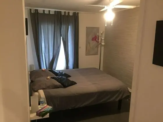 Tek Büyük Yataklı Oda