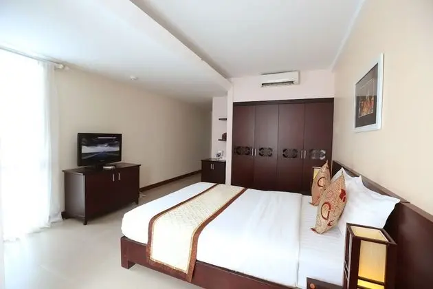 Deluxe Tek Büyük Yataklı Oda