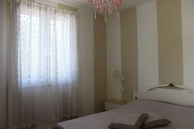 Tek Büyük Yataklı Oda, Bahçe Manzaralı